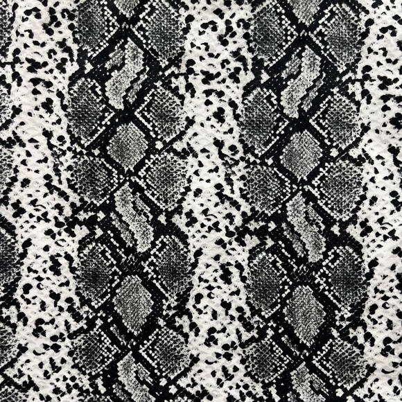 Windsor Fitted Snakeskin Mini Pencil Skirt Size XS - Picture 2 of 11